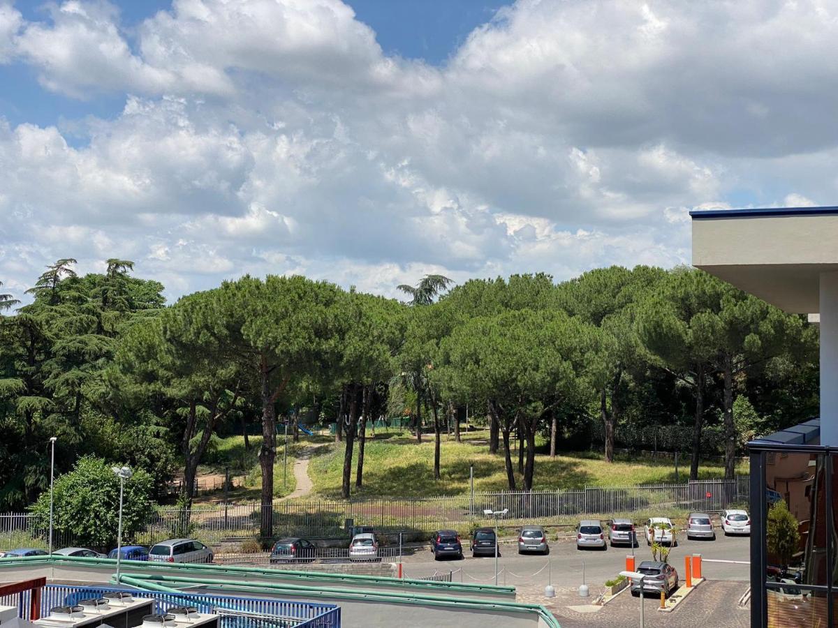 The Italian House In Rome A Pochi Passi Dalla Metro A Exterior photo
